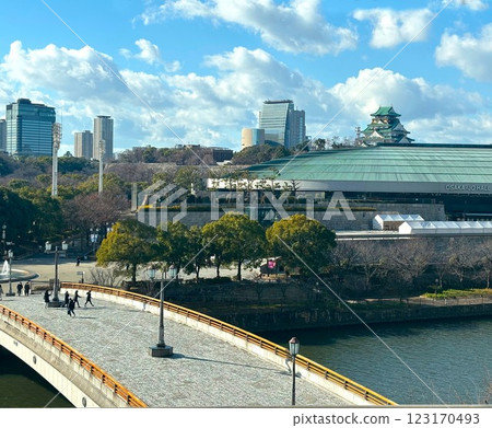 大阪城和大阪城廳 123170493