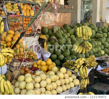 Fruits at the shop of Pakistani bazar Fruits at the shop of Pakistani bazar 123170972