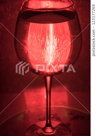 glass, wineglass, red wine 123177269