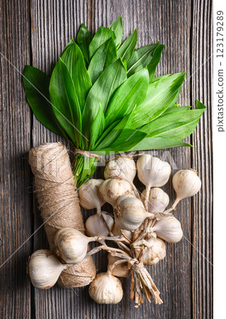 garlic, ingredient, vegetable 123179289
