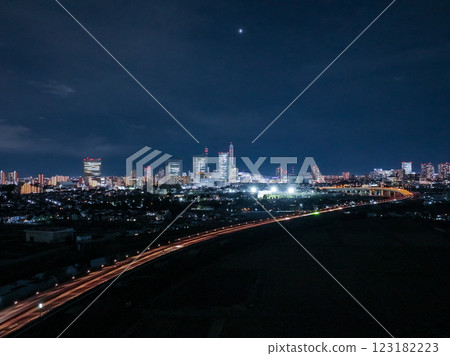 埼玉縣、埼玉新市夜景鳥瞰圖、埼玉市 123182223
