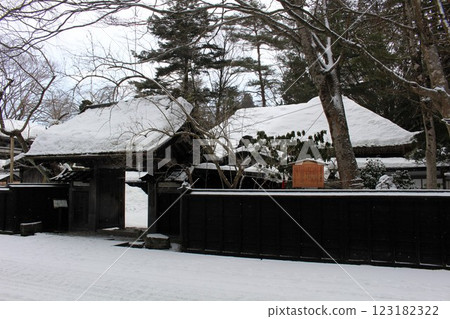秋田縣角館市的陸奧雪景小京都 秋田縣角館市的陸奧雪景小京都 123182322