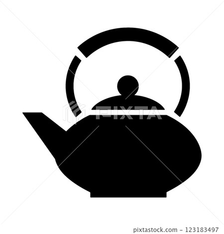 時尚鑄鐵茶壺的輪廓圖,在透明背景上剪下 時尚鑄鐵茶壺的輪廓圖,在透明背景上剪下 123183497