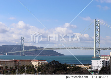 明石海峽大橋（兵庫縣神戶市五色塚古墓） 123183664