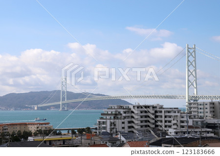 明石海峽大橋（兵庫縣神戶市五色塚古墓） 123183666