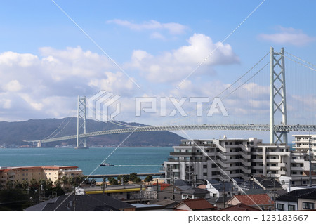 明石海峽大橋（兵庫縣神戶市五色塚古墓） 123183667