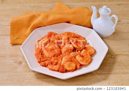 Chinese food shrimp chili, shrimp chili, shrimp chili. Stir-fried shrimp with chili sauce. Seafood dish. 123183941