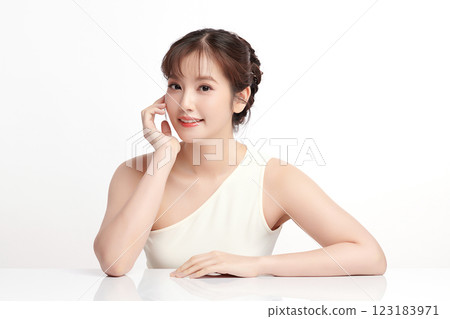 Beautiful young asian woman with clean fresh skin on white background, Face care, Facial treatment, Cosmetology, beauty and spa, Asian women portrait. 123183971