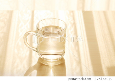 Cup water 123184040