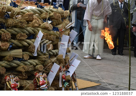 東京鳥越神社點火儀式 123188037