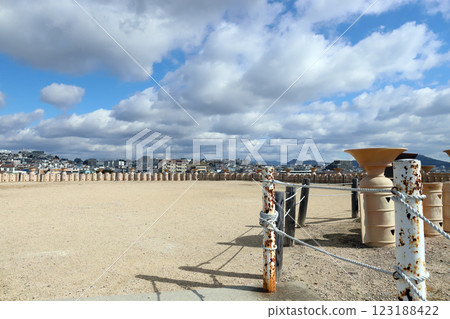 The top of the Goshikizuka Tomb (Kobe City, Hyogo Prefecture) 123188422