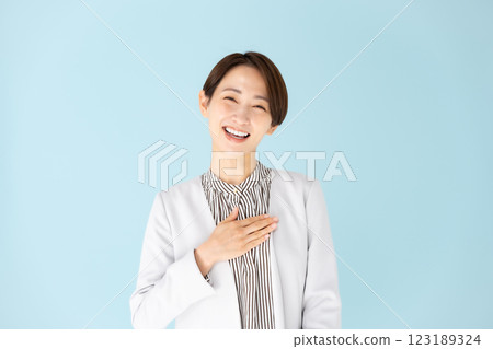 Women's Business Portraits 123189324