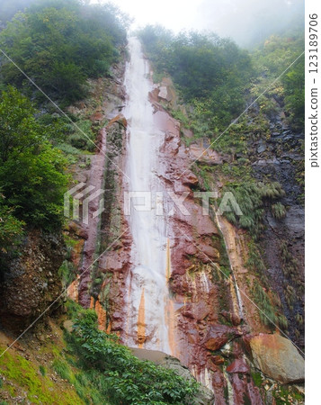 Shomyo Falls of Myoko Kogen 123189706