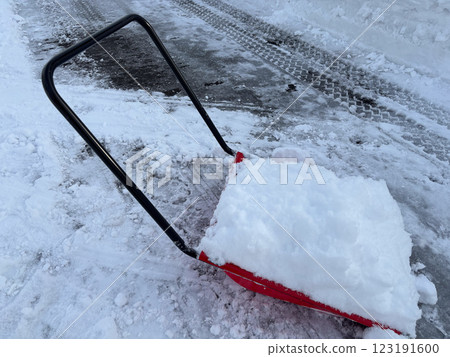 Snow dump, snow removal work, winter, heavy snow, shovel, image Snow dump, snow removal work, winter, heavy snow, shovel, image 123191600