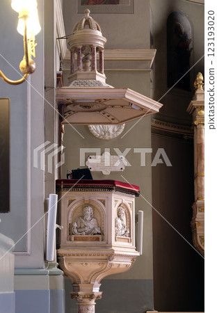 Pulpit in the Basilica of the Sacred Heart of Jesus in Zagreb, Croatia Pulpit in the Basilica of the Sacred Heart of Jesus in Zagreb, Croatia 123193020