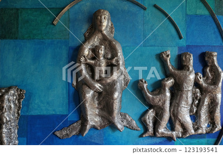 Adoration of the Magi relief by Maria Munz-Natterer in the Erscheinung des Herrn church in Munchen Blumenau, Germany Adoration of the Magi relief by Maria Munz-Natterer in the Erscheinung des Herrn church in Munchen Blumenau, Germany 123193541