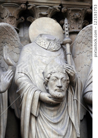 Saint Denis holding his head, Portal of the Virgin, Notre Dame Cathedral, Paris, UNESCO World Heritage Site in Paris, 123193753