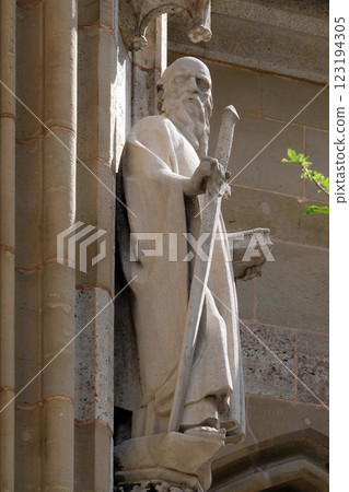 Saint Paul, statue on facade of the St James Church in Rothenburg ob der Tauber, Germany 123194305