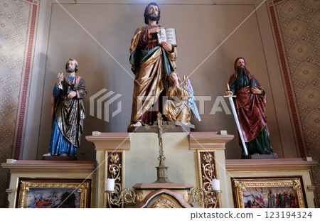 Main altar in the church of Saint Matthew in Stitar, Croatia Main altar in the church of Saint Matthew in Stitar, Croatia 123194324