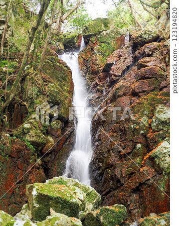 Tenjogataki Falls, Shimonoseki City (Toyota Town), Yamaguchi Prefecture Tenjogataki Falls, Shimonoseki City (Toyota Town), Yamaguchi Prefecture 123194820