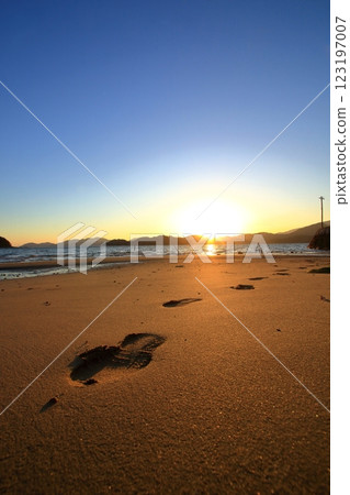 Oshibajima Sunset 123197007