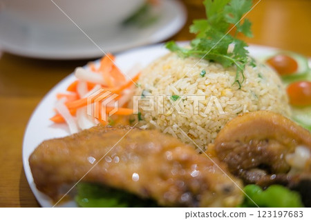 Fried rice and braised pork 123197683