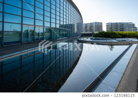 橫濱市都築區的橫濱國際游泳池 123198115