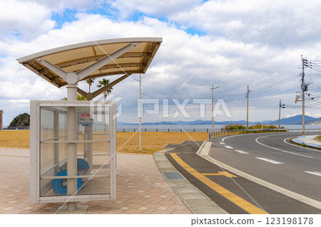 bus stop with sea view bus stop with sea view 123198178