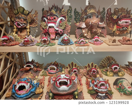 Typical souvenirs and handicrafts of Bali at the famous Ubud Market Typical souvenirs and handicrafts of Bali at the famous Ubud Market 123199928