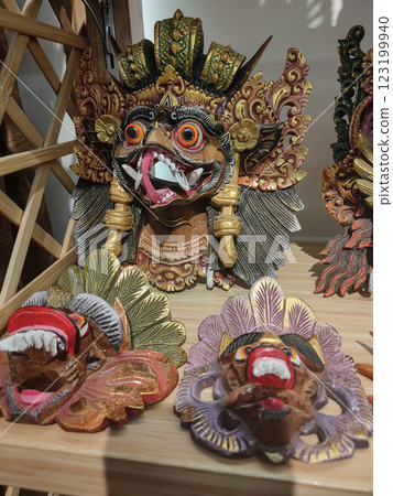 Typical souvenirs and handicrafts of Bali at the famous Ubud Market Typical souvenirs and handicrafts of Bali at the famous Ubud Market 123199940