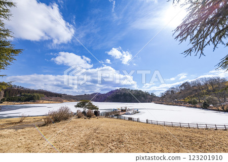 冬季志高湖被冰覆蓋 123201910