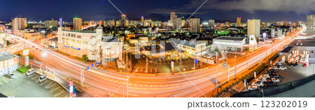 （夜景）高樓大廈、高樓公寓及3號國道的全景（熊本市予安町） 123202019