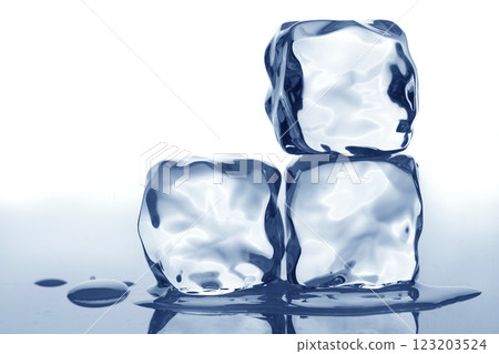 Melted ice cubes on white 123203524