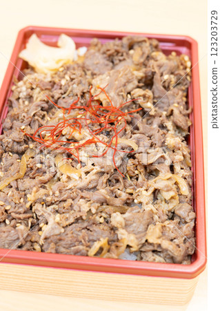 Delicious Japanese black beef yakiniku bento Delicious Japanese black beef yakiniku bento 123203729