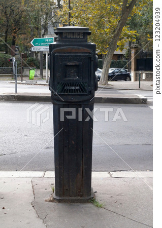 Old French Police call post in Neuilly-sur-Seine 123204939