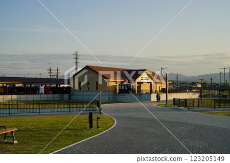 Fukaya Hanazono Station at dusk Fukaya Hanazono Station at dusk 123205149