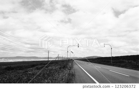 北海道稚內國道238號 宗谷歷史之路 黑白影像 北海道稚內國道238號 宗谷歷史之路 黑白影像 123206372