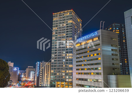 濱松市(靜岡縣)濱松站週邊的街道與夜景 濱松市(靜岡縣)濱松站週邊的街道與夜景 123206639