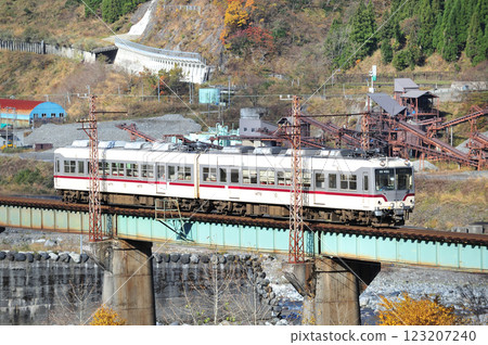 富山地方鐵道本線 本宮 - 立山 富山地方鐵道 14760 系列 14772 列車 123207240