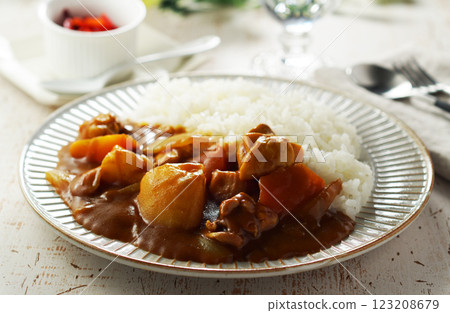 chicken curry 123208679