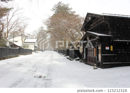 Attractive streetscape: Little Kyoto of Michinoku, Samurai Residence Street, Kakunodate, Akita Prefecture 123212328