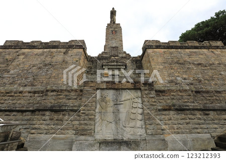 巴斯克地區蓋塔里亞的埃爾卡諾紀念碑 123212393