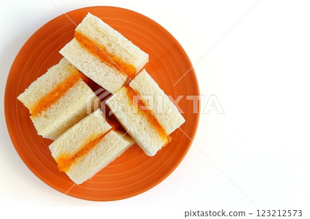 Mandarin Jam Sandwich 123212573