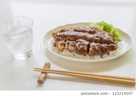 用筷子吃的勝壽司是兵庫縣加古川的特產 用筷子吃的勝壽司是兵庫縣加古川的特產 123214507