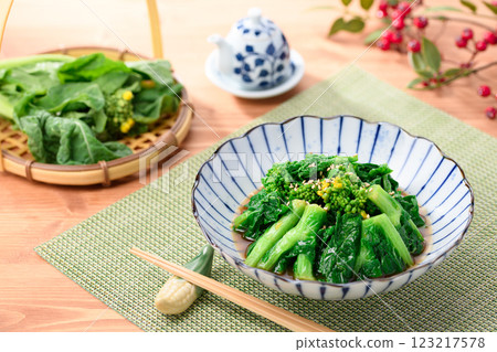 Taste of Spring: Rape blossoms with mustard Taste of Spring: Rape blossoms with mustard 123217578