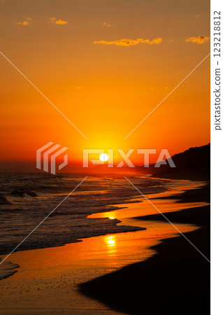 小松原海灘的日落和晚霞（愛知縣豐橋市） 123218812