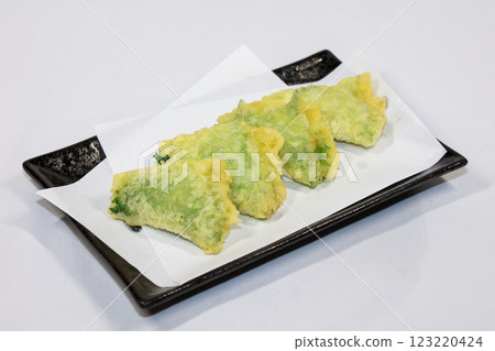 Shiso Tempura at an Izakaya Shiso Tempura at an Izakaya 123220424