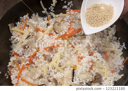 Chinese-style rice recipe Chinese-style rice recipe 123221180