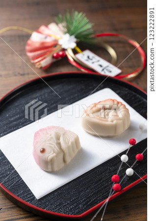 新鮮的新年糖果 123222891