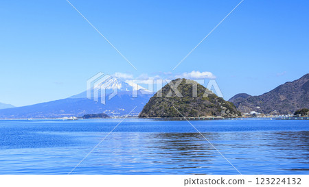 Mount Fuji and Awashima Island seen from Suruga Bay Mount Fuji and Awashima Island seen from Suruga Bay 123224132
